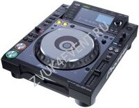 Pioneer CDJ 2000 Nexus